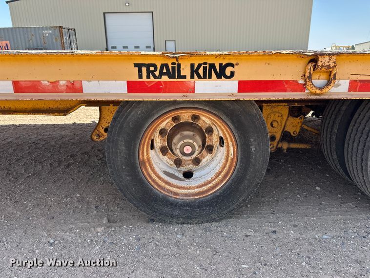 image for item GP9663 2007 Trail King Industries TK 40LP equipment trailer
