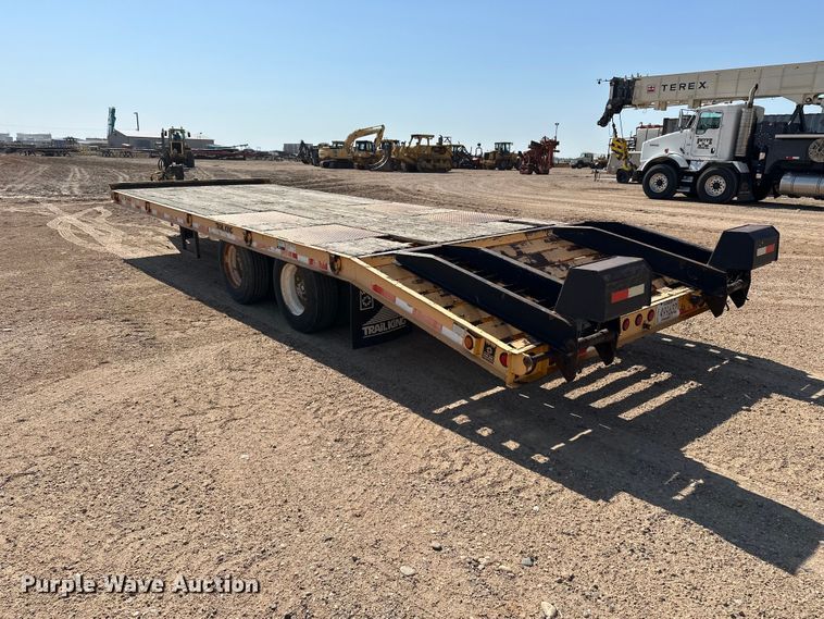 image for item GP9664 2007 Trail King Industries TK40LP equipment trailer