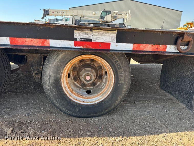 image for item GP9666 2006 Trail King Industries TK40LP equipment trailer