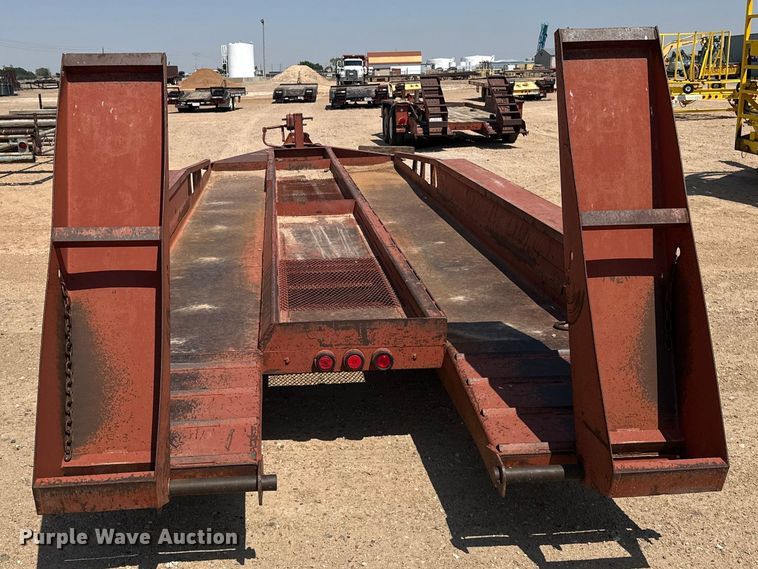 image for item GP9680 2000 Belshe equipment trailer
