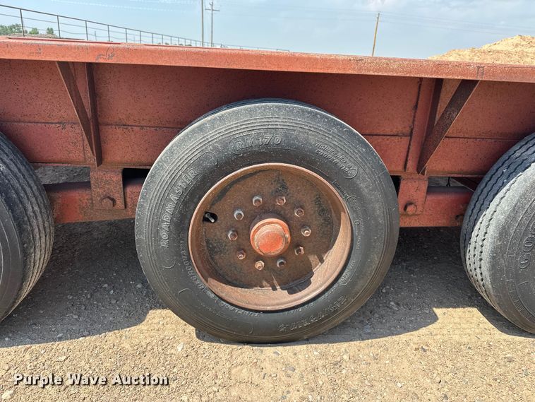 image for item GP9680 2000 Belshe equipment trailer