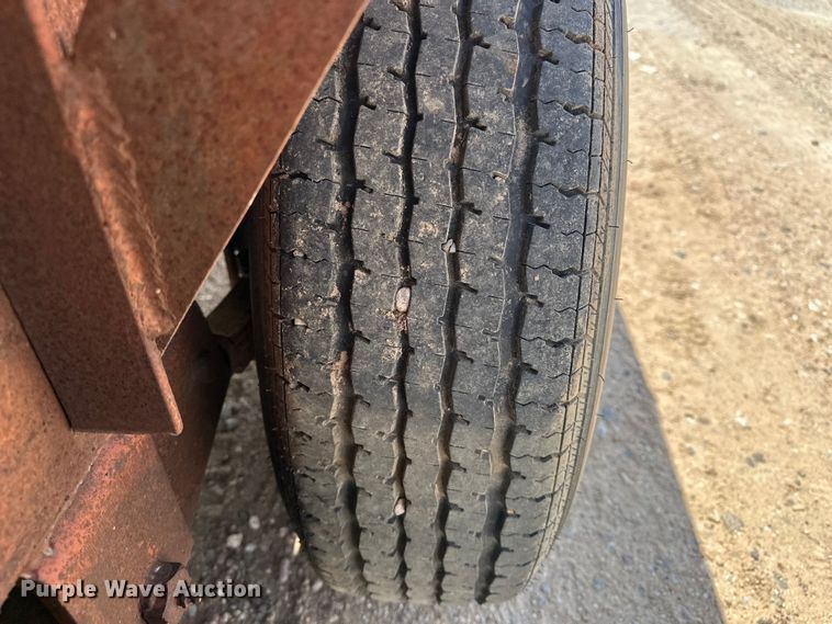 image for item GP9681 1994 Belshe equipment trailer