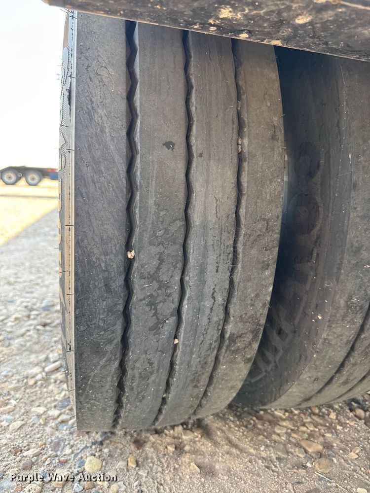 image for item GP9685 2025 Doonan 532DBZFZZJEZJ tank hauler trailer