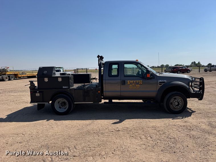 image for item GP9689 2008 Ford F550 Super Duty Ext. Cab flatbed truck