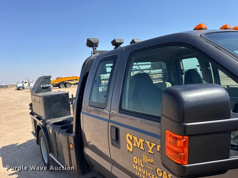 image for item GP9689 2008 Ford F550 Super Duty Ext. Cab flatbed truck