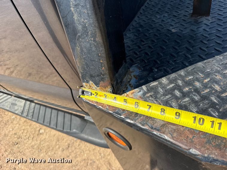 image for item GP9689 2008 Ford F550 Super Duty Ext. Cab flatbed truck