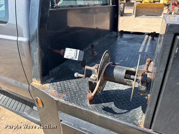 image for item GP9689 2008 Ford F550 Super Duty Ext. Cab flatbed truck