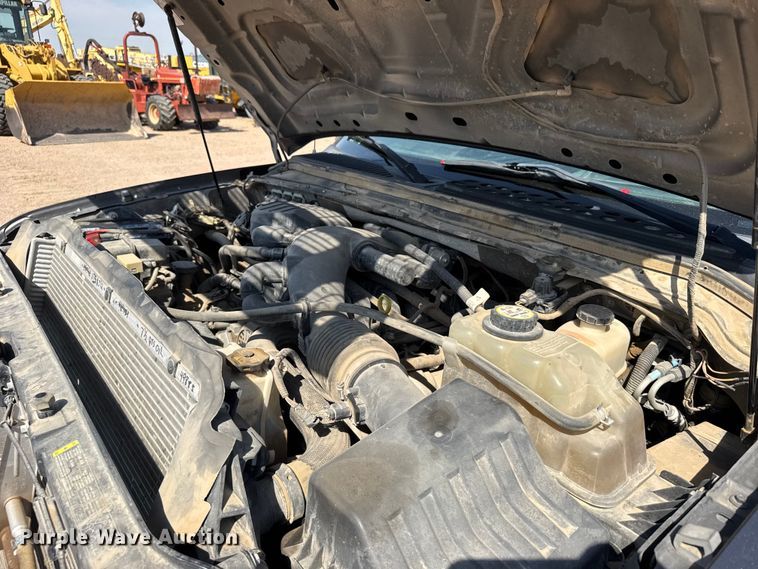 image for item GP9689 2008 Ford F550 Super Duty Ext. Cab flatbed truck