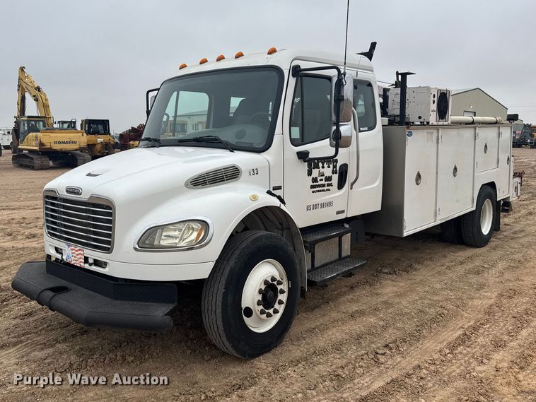 image for item GP9691 2005 Freightliner Business Class M2 utility / service truck