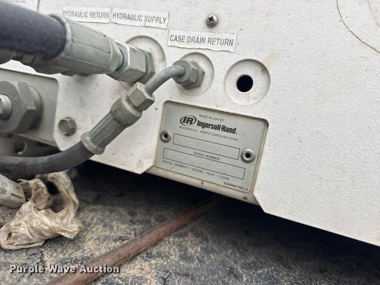 image for item GP9691 2005 Freightliner Business Class M2 utility / service truck