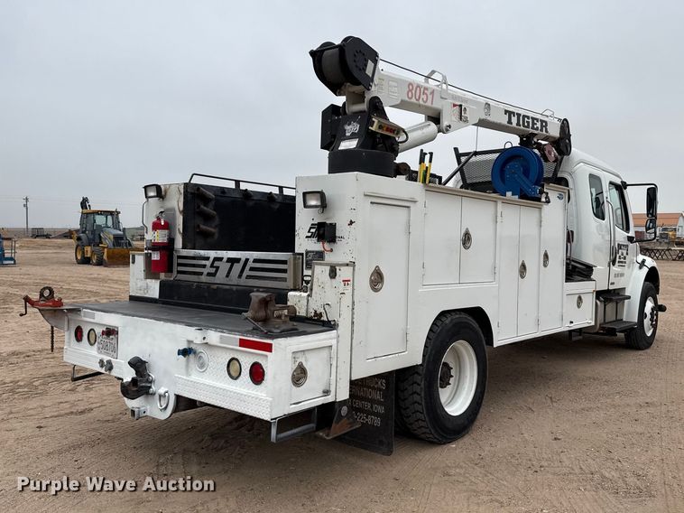 image for item GP9692 2005 Freightliner Business Class M2 utility / service truck