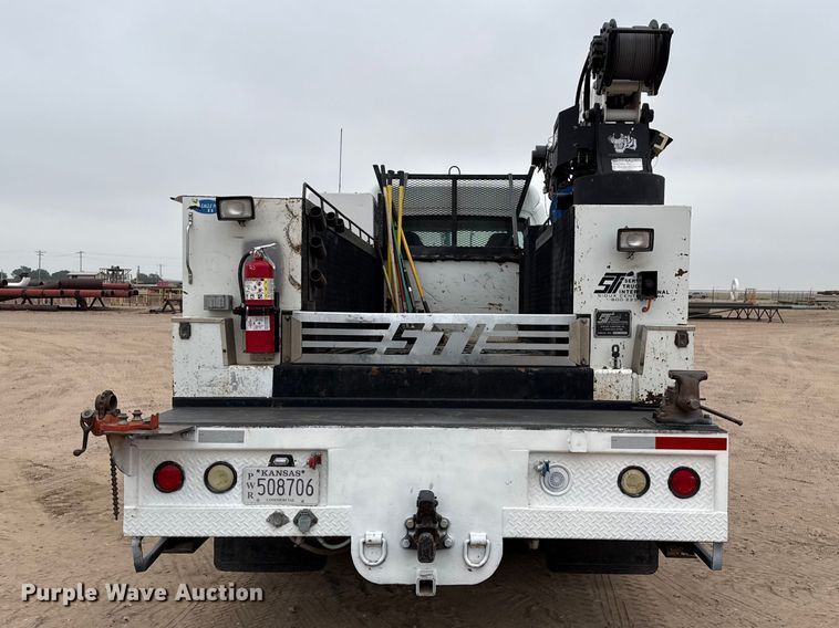 image for item GP9692 2005 Freightliner Business Class M2 utility / service truck