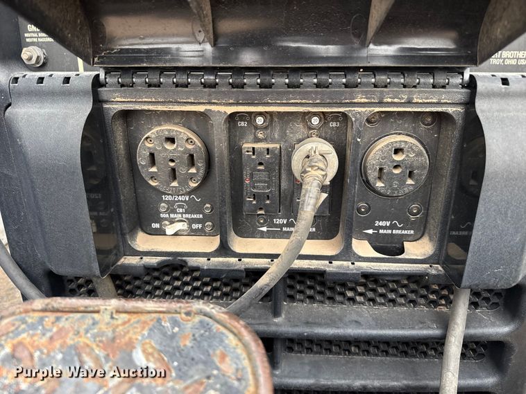 image for item GP9692 2005 Freightliner Business Class M2 utility / service truck