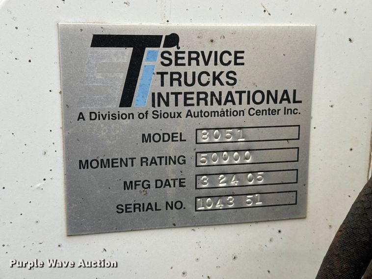 image for item GP9692 2005 Freightliner Business Class M2 utility / service truck