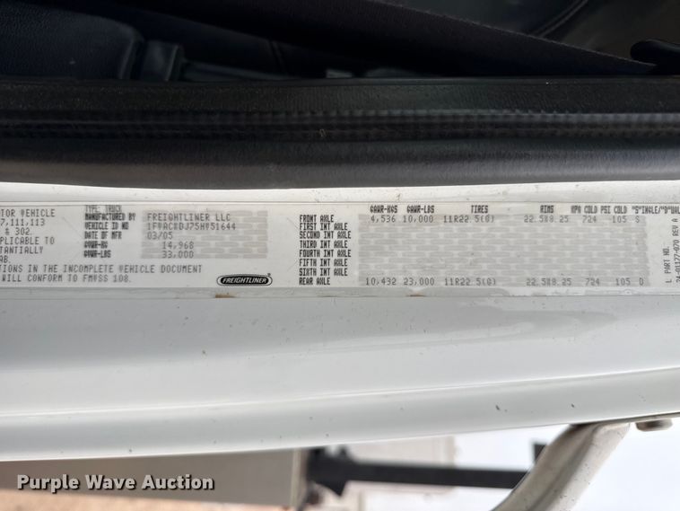 image for item GP9692 2005 Freightliner Business Class M2 utility / service truck