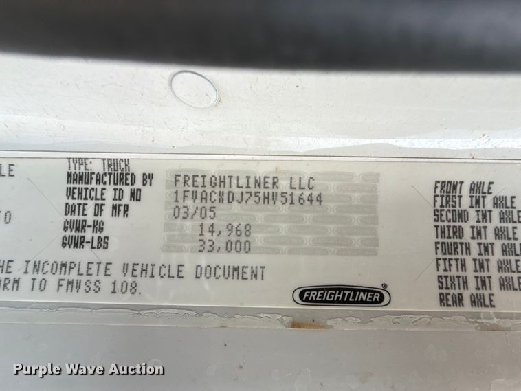 image for item GP9692 2005 Freightliner Business Class M2 utility / service truck