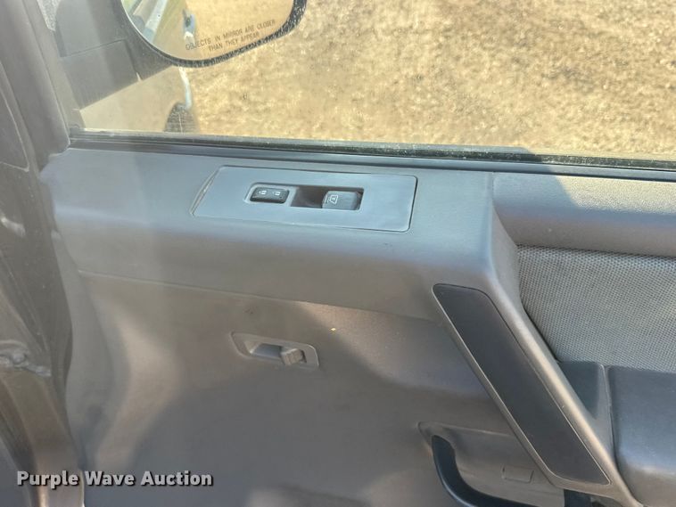 image for item GP9693 2007 Nissan Titan Ext. Cab pickup truck