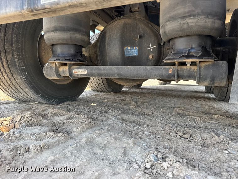 image for item GP9694 2016 Kenworth T800 crane truck