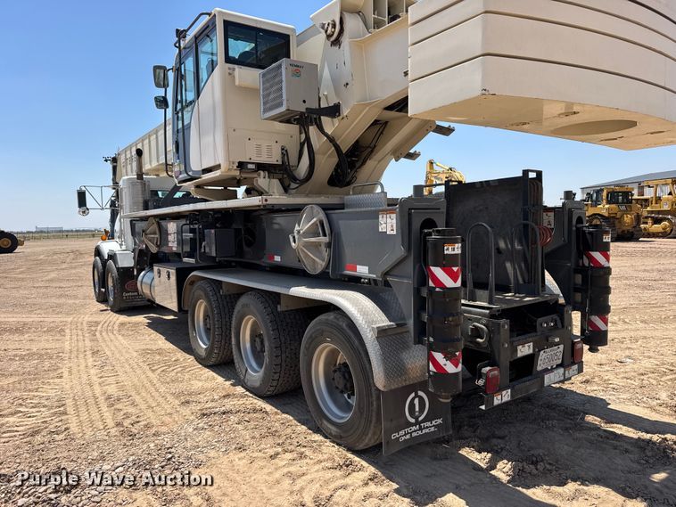 image for item GP9694 2016 Kenworth T800 crane truck