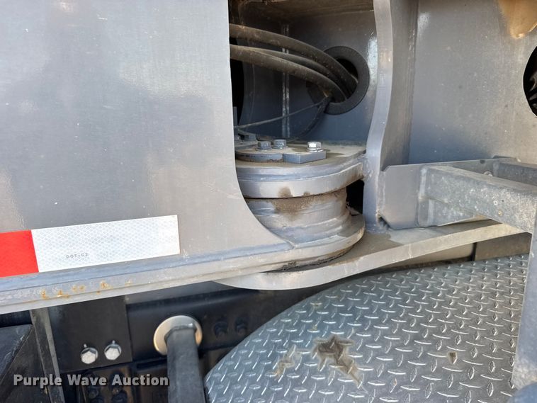image for item GP9694 2016 Kenworth T800 crane truck