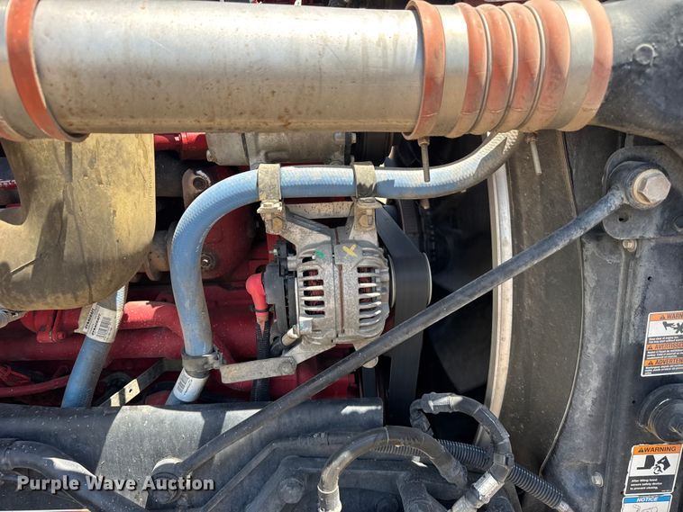 image for item GP9694 2016 Kenworth T800 crane truck