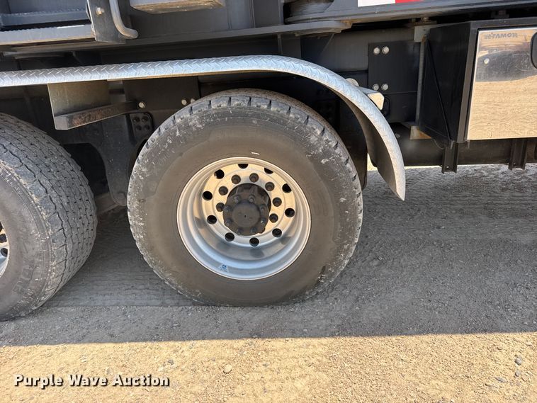 image for item GP9694 2016 Kenworth T800 crane truck
