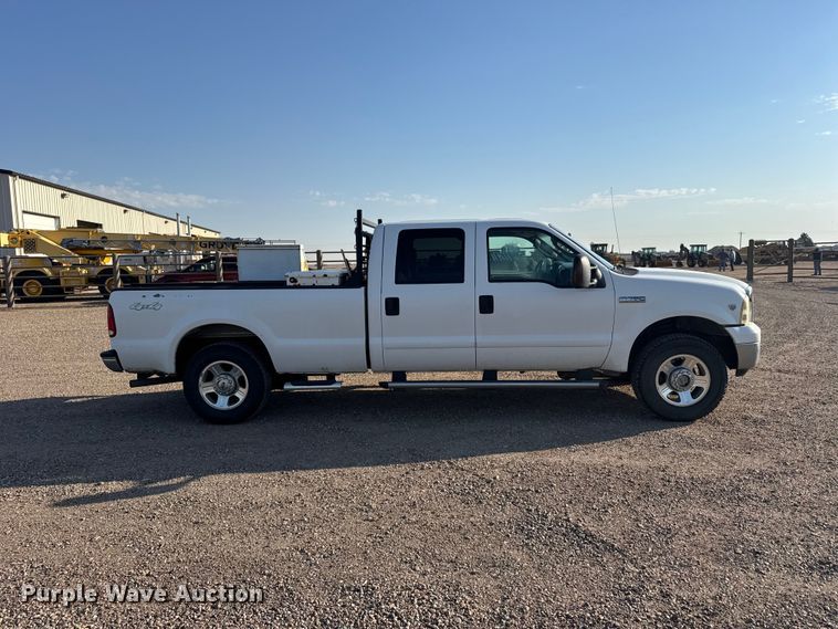 image for item GP9696 2006 Ford F250 Super Duty Crew Cab pickup truck