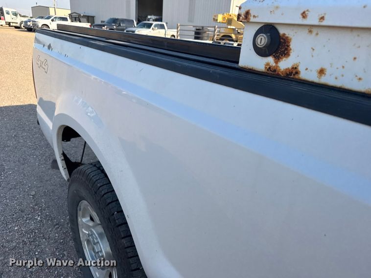 image for item GP9696 2006 Ford F250 Super Duty Crew Cab pickup truck