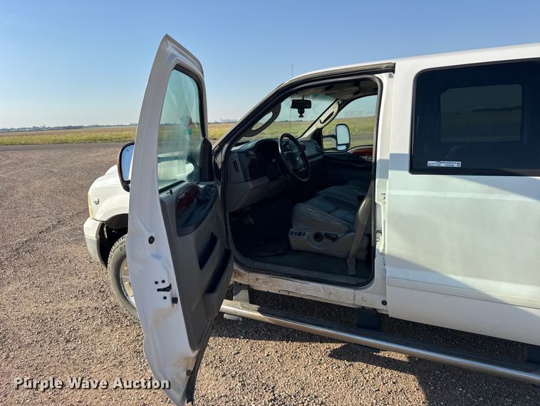 image for item GP9696 2006 Ford F250 Super Duty Crew Cab pickup truck