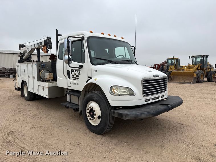 image for item GP9697 2007 Freightliner Business Class M2 utility / service truck