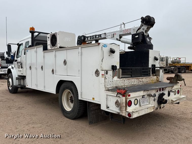image for item GP9697 2007 Freightliner Business Class M2 utility / service truck