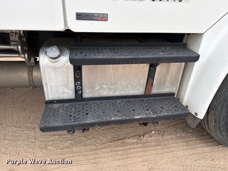 image for item GP9697 2007 Freightliner Business Class M2 utility / service truck
