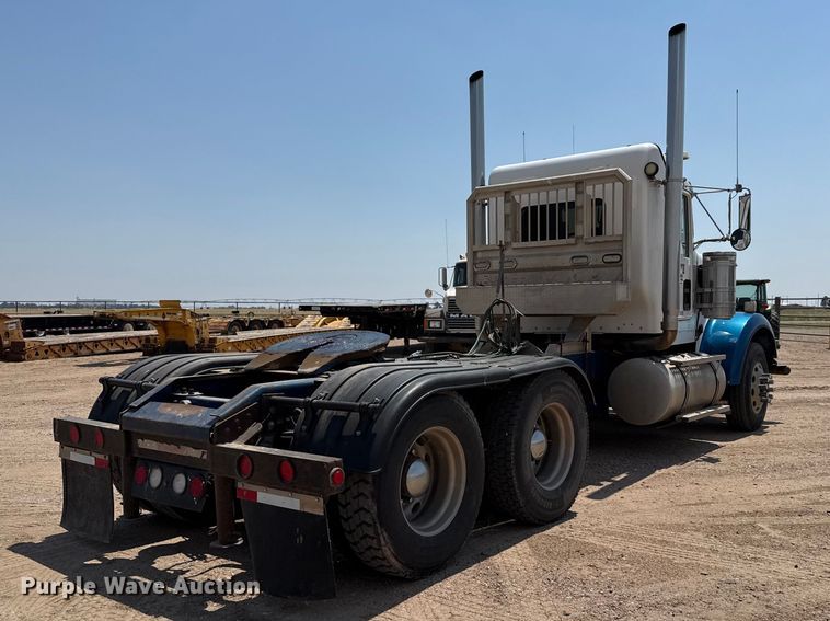image for item GP9698 2006 Kenworth W900 semi truck