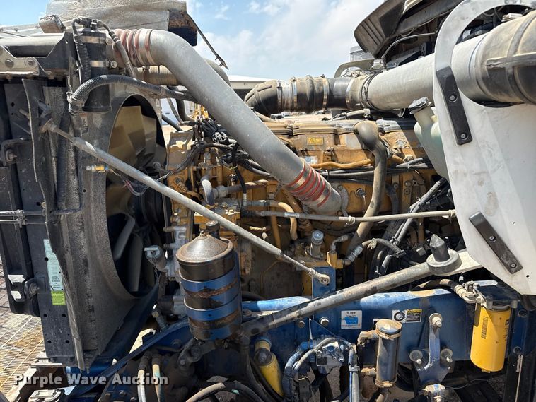 image for item GP9698 2006 Kenworth W900 semi truck