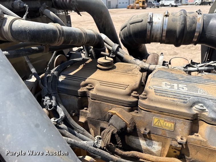 image for item GP9698 2006 Kenworth W900 semi truck