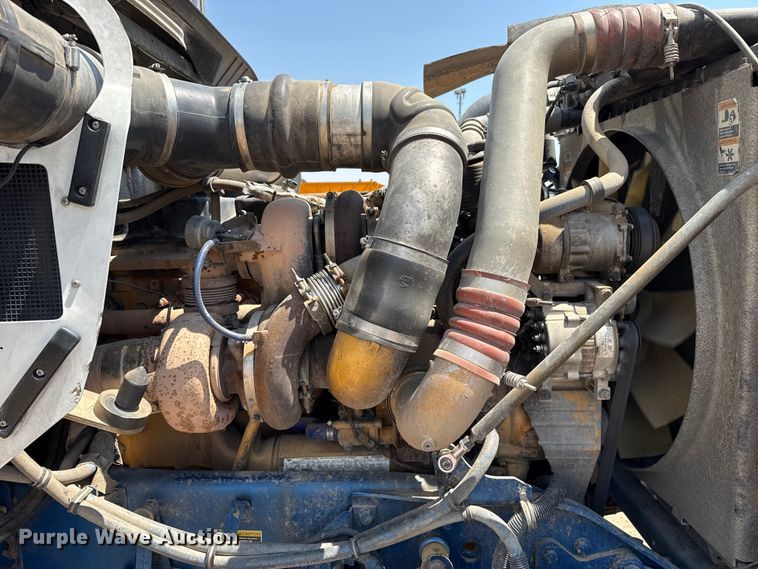 image for item GP9698 2006 Kenworth W900 semi truck
