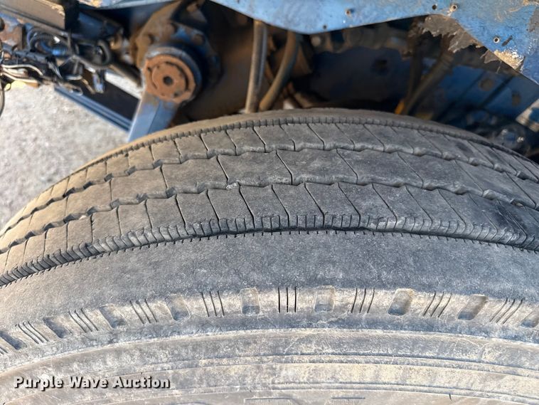 image for item GP9698 2006 Kenworth W900 semi truck
