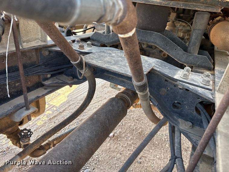 image for item GP9699 1998 Mack CH613 semi truck
