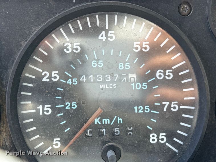 image for item GP9699 1998 Mack CH613 semi truck