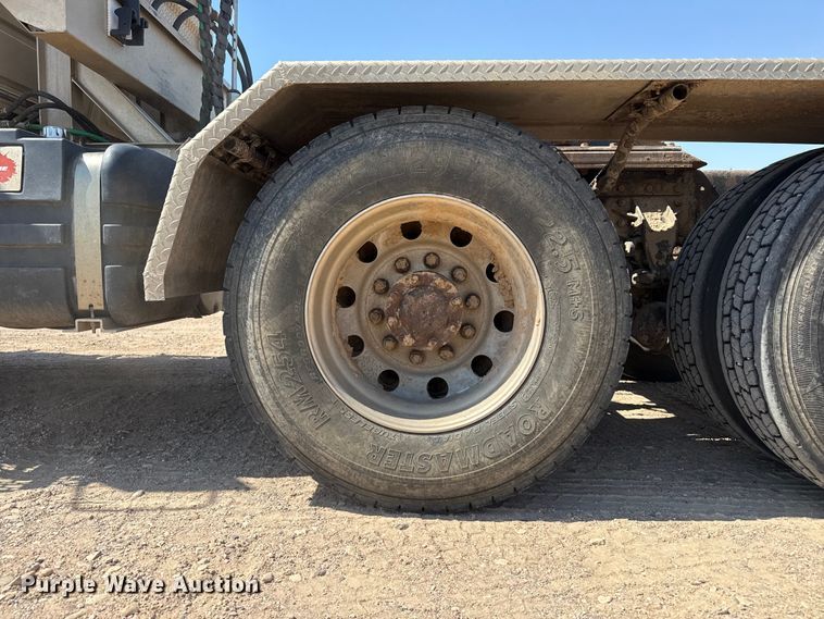 image for item GP9699 1998 Mack CH613 semi truck
