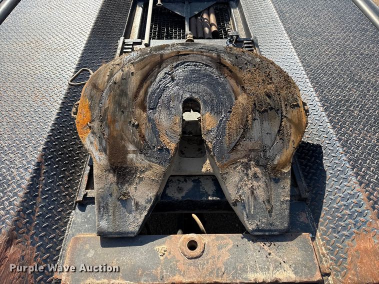 image for item GP9700 1996 Kenworth T800 winch truck