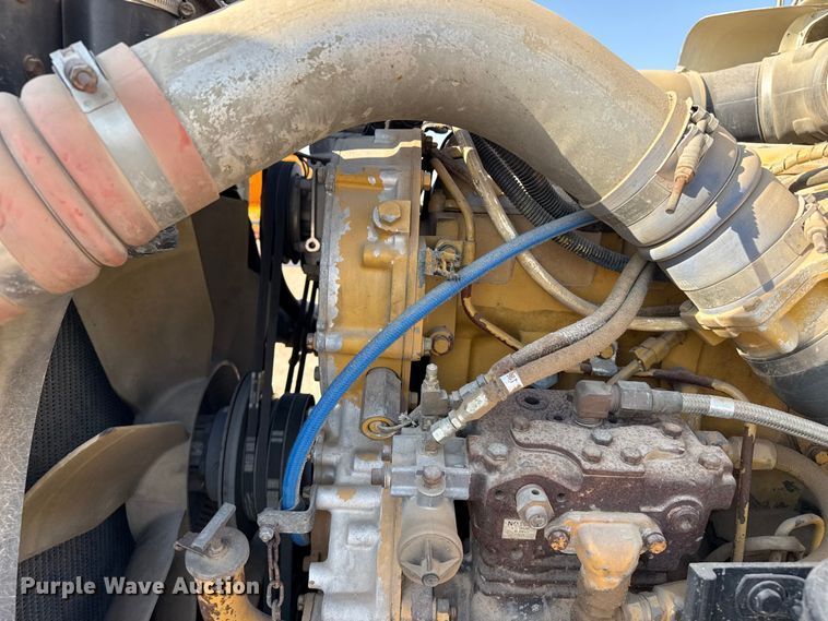 image for item GP9700 1996 Kenworth T800 winch truck