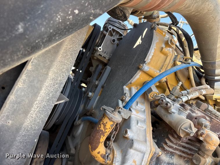 image for item GP9700 1996 Kenworth T800 winch truck