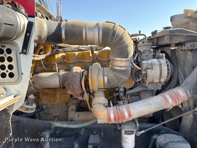 image for item GP9700 1996 Kenworth T800 winch truck