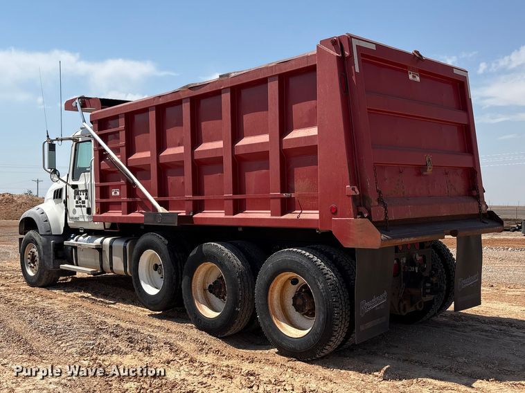 image for item GP9702 2013 Mack GU713 dump truck