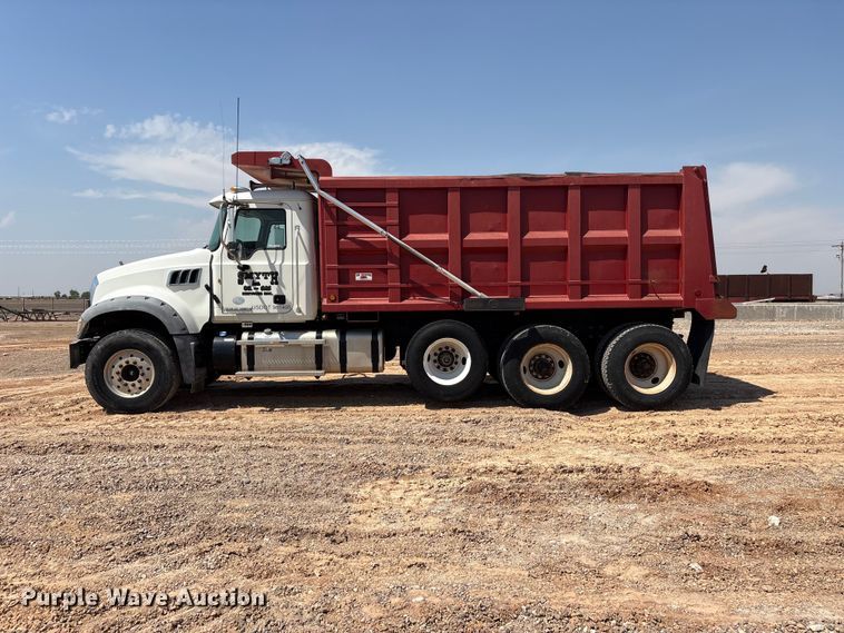 image for item GP9702 2013 Mack GU713 dump truck