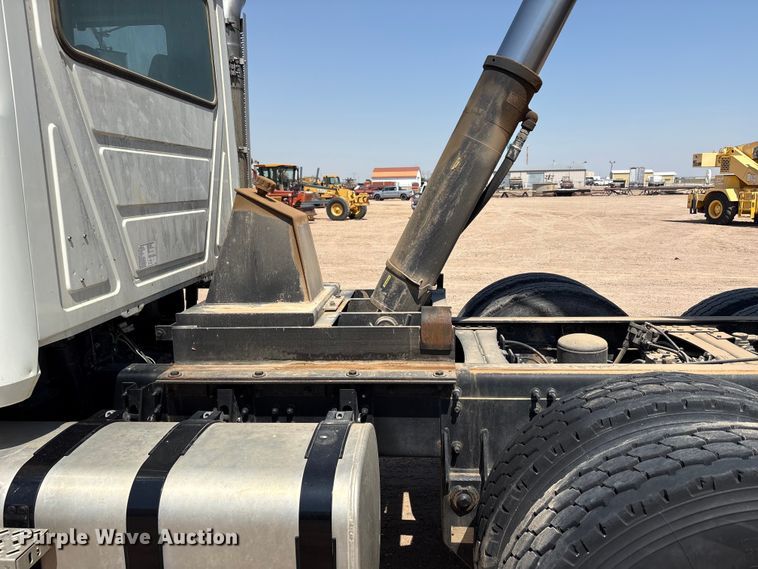 image for item GP9702 2013 Mack GU713 dump truck