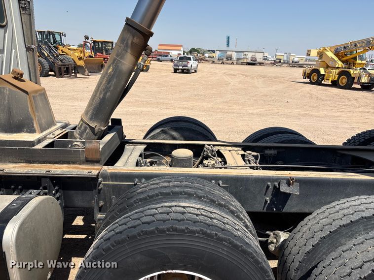 image for item GP9702 2013 Mack GU713 dump truck