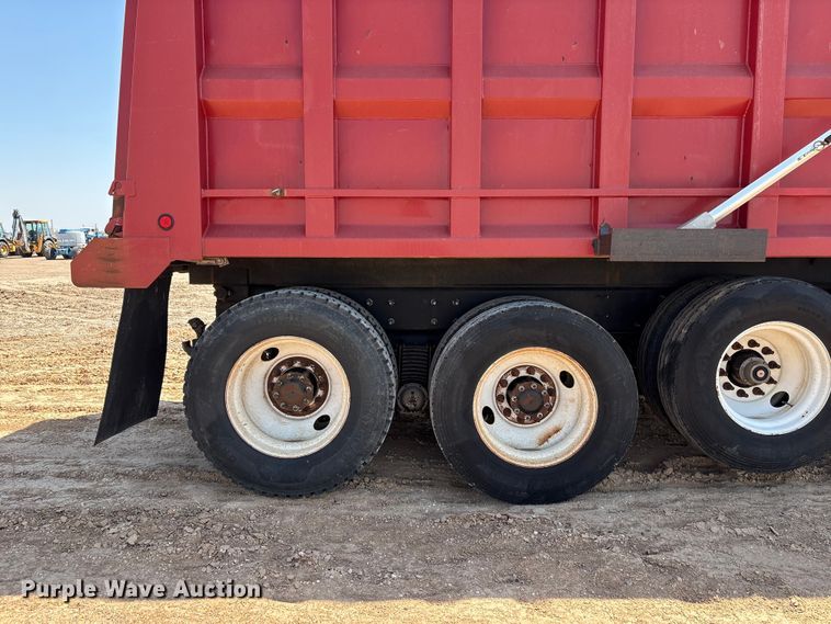 image for item GP9702 2013 Mack GU713 dump truck