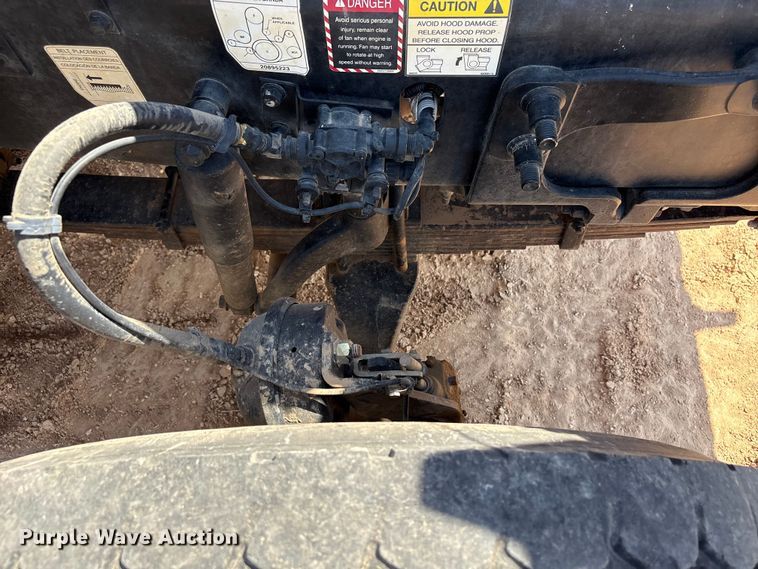 image for item GP9702 2013 Mack GU713 dump truck